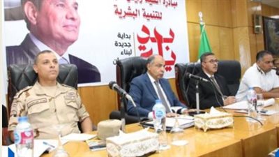 التنمية المحلية تتابع جهود المنيا في تنفيذ المشروعات 