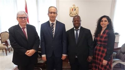 لقاء سفير جمهورية مصر العربية في كينشاسا مع مدير الحرم الجامعي والشراكات بجامعة سنجور بالإسكندرية 