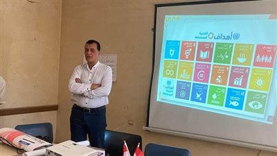 وكيل تعليم قنا يشهد فعاليات تدريبات المعلمين على مستوى الادارات التعليمية 