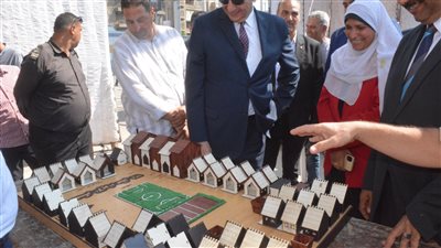 محافظ الغربية يتفقد معسكر الإيواء العاجل 