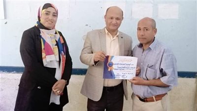 ختام ورشة تدريبية لاخصائى الصحافة والإعلام التربوي بتعليم دشنا