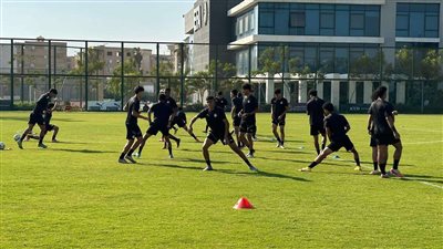 ميكالي يقيم اللاعبين في وديتين بمعسكر منتخب الشباب