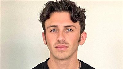 إسرائيل تعتقل صحفيًا أمريكيًا 