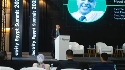 بنك قناة السويس يُشارك في قمة مصر لوسائل التنقل الكهربائية