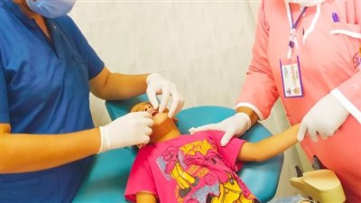 1200 مريض يستفيدون من خدمات القافلة الطبية بصان الحجر