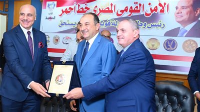 وزير قطاع الأعمال: إنجازات غير مسبوقة خلال السنوات العشر الماضية 