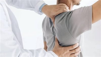 5 تقنيات علاج طبيعي فعالة لتخفيف آلام الظهر