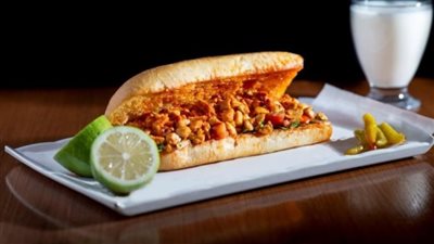 ساندوتش مقلقل دجاج