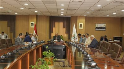  جامعة المنصورة تبحث افتتاح وتشغيل مركز زراعة الكبد الجديد