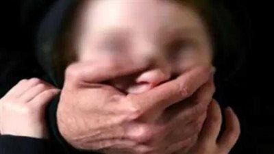 حبس سائق تعدى على طفلة بشبرا الخيمة 