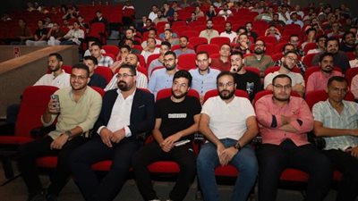 رئيس جامعة المنيا تعقد المؤتمر الأول لأطباء التدريب   