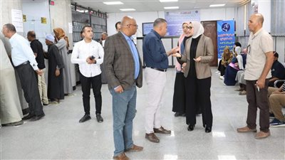 نائب محافظ الوادي الجديد تتفقد المركز التكنولوجي بالخارجة