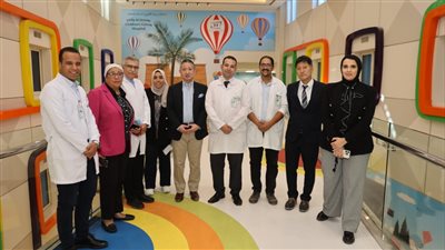 القنصل الياباني بالقاهرة يشيد بمستوى التجهيزات في مستشفى شفاء الأورمان بالأقصر