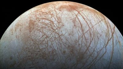 رحلة جديدة نحو الفضاء.. ناسا تطلق مركبة لاستكشاف حياة غامضة على قمر يوروبا