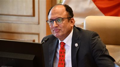 رئيس جامعة حلوان ينعى ضحايا حادث حافلة طلاب جامعة الجلالة