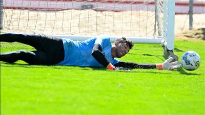 تدريبات قوية لحراس مرمى الزمالك استعدادا للسوبر 