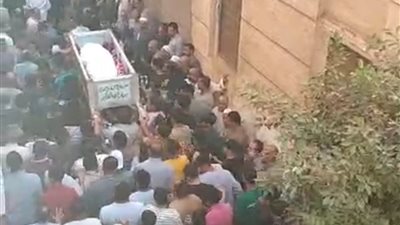 جنازة مهيبة لطالب الصيدلة ضحية حادث الجلالة بمسقط رأسه بالمنوفية