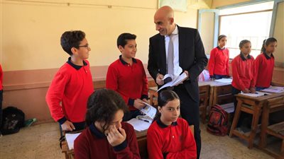 وزير التربية والتعليم يواصل جولته بالمنوفية ويتفقد 5 مدارس