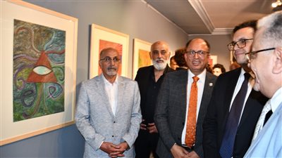 افتتاح معرض 