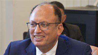 رئيس جامعة حلوان الأهلية: توفير بيئة تعليمية متميزة للطلاب 