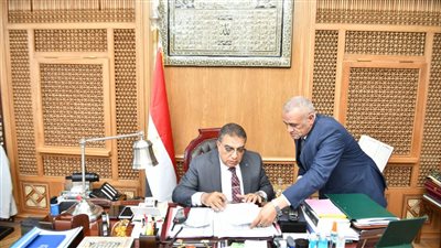 محافظ الدقهلية يعتمد ترقية شاغلي وظائف المعلمين