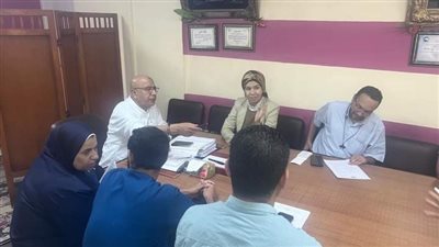  وكيل الصحة بقنا يوجه بزيادة التنسيق بين العناية المركزة والمستشفيات الجامعية 