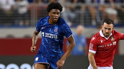 ريال مدريد يدرس التعاقد مع مدافع تشيلسي الشاب 