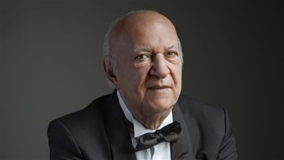 مؤلفات عمر خيرت تضئ الليلة العاشرة على مسرح النافورة