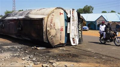 مصرع 153 شخصًا في انفجار ناقلة بنزين بنيجيريا