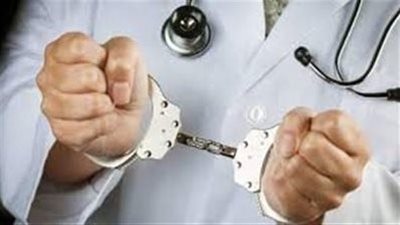 توليد القاصرات وحرق الأجنة.. طبيب نساء ينتظر قرار المحكمة 11 ديسمبر