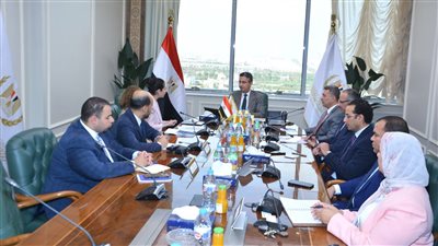 بحثاً للاحتياجات وخطط الإصلاح .. وزير التموين يستقبل وفد وكالة ضمان الاستثمارات متعددة الأطراف 