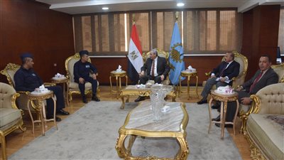 محافظ الغربية يستقبل قائد القاعدة الجوية بطنطا