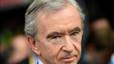 عائلة أرنو تقلب موازين القوى في الدوري الفرنسي 