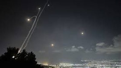 هجوم بالطائرات والصواريخ تستهدف القاعدة الأمريكية شرقي سوريا