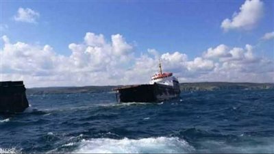 انقلاب سفينة شحن شرق روسيا ومصرع شخصين