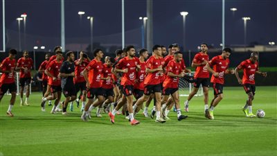 الأهلي ينهي مرانه الأول بالإمارات