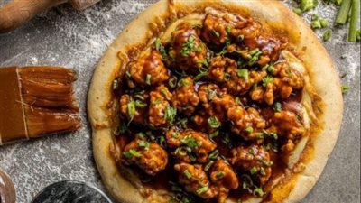 بخطوات سهلة وبسيطة.. بيتزا بلحم الكفتة