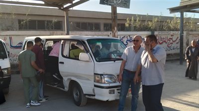 محافظ كفر الشيخ يتابع انتظام سير العمل وتركيب «بنرات» بالتعريفة الجديدة بموقف بيلا