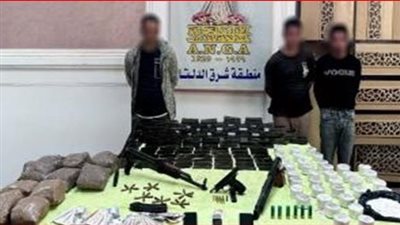 القبض على 3 تُجار مُخدرات بحوزتهم 30 كيلو حشيش