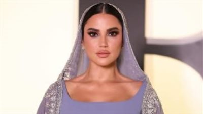 درة رزوق تبرز سحر الزي الهندي (صور)