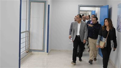 رئيس الوزراء يتفقد مشروع تطوير مستشفى العدوة المركزي