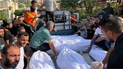 10 شهداء في قصف الاحتلال لمدرسة تؤوي نازحين بمخيم الشاطئ بغزة