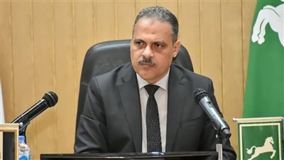 محافظ الشرقية: يثمن مجهودات مديرية الصحة لتزويد المستشفيات بكافة الأجهزة الطبية الحديثة