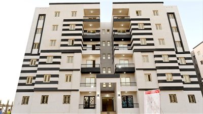 وزير الإسكان يتابع تنفيذ وحدات 