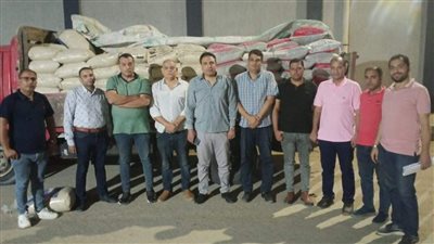 ضبط 10 طن أسمدة زراعية مجهولة المصدر بالفيوم 