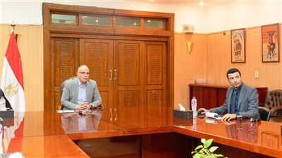 وزير الري يتابع أساليب الاستفادة من التصوير الجوي والفضائي فى إدارة المنظومة المائية