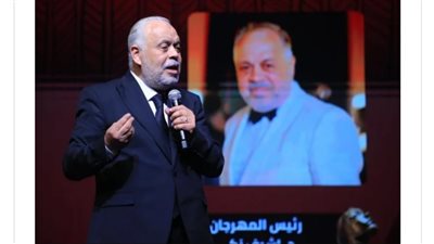 مهرجان نقابة المهن التمثيلية يختتم عروضه بـ «الزواحف و12:12»