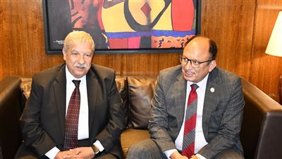 جامعة حلوان تحيي ذكرى نصر أكتوبر بندوة 