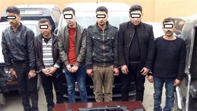 بعد قليل.. محاكمة تشكيل عصابي بتهمة انتحال الصفة