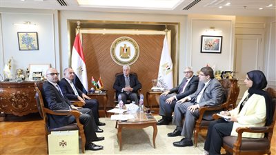وزير التعليم العالى يبحث التعاون مع سفير الأردن 
